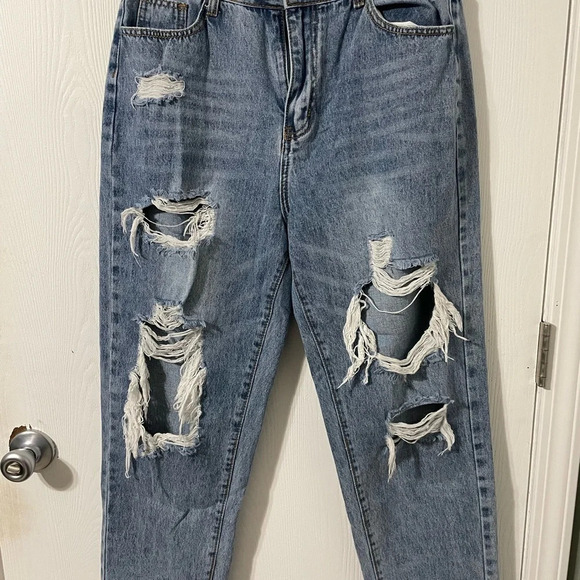 SHEIN distressed mom jeans size 8/10 - Picture 1 of 2